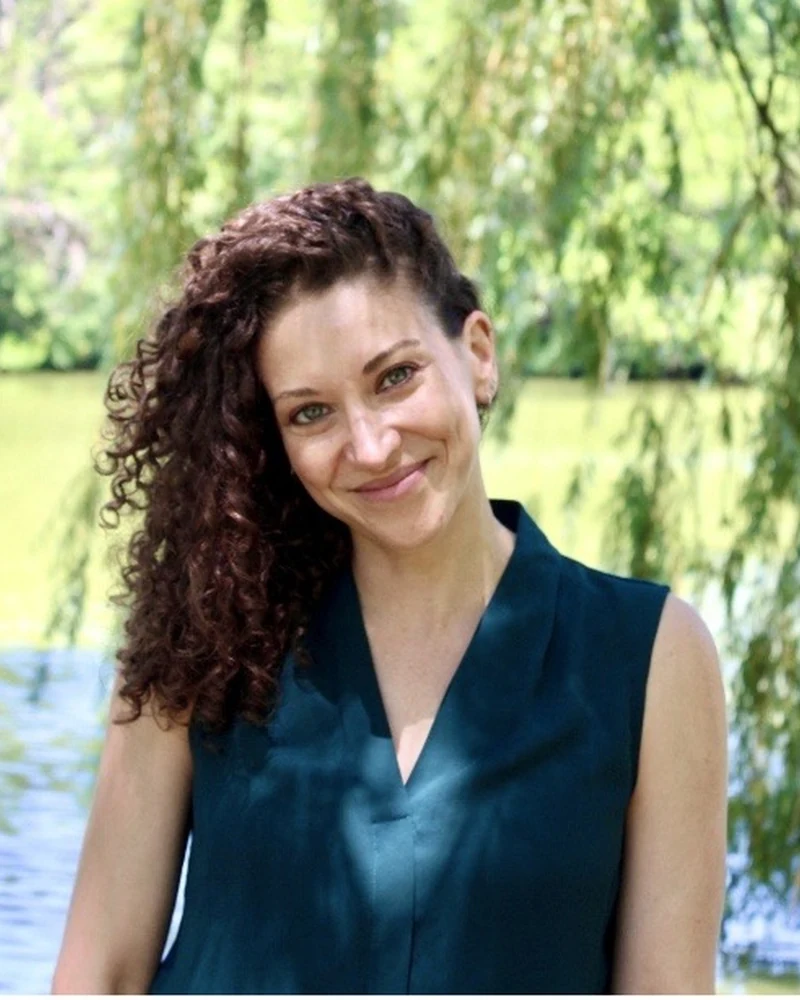 Portrait of Danya Rosen